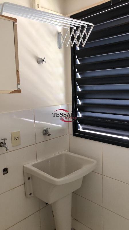 Apartamento com 3 quartos para aluguel, 90m² — foto 15 de 20