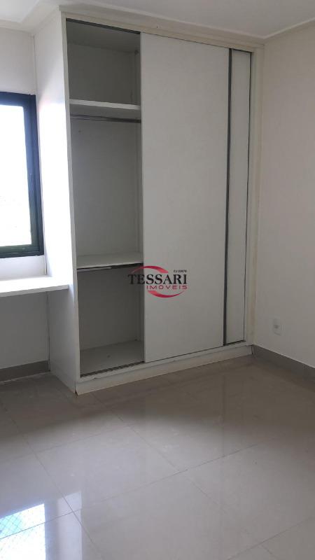Apartamento com 3 quartos para aluguel, 90m² — foto 6 de 20