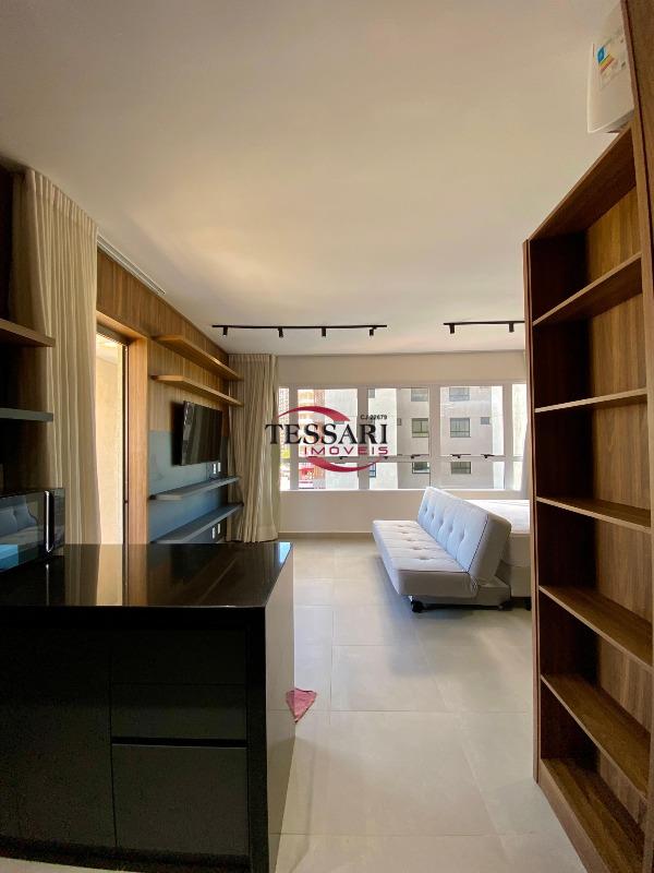 Apartamento com 1 quarto para aluguel, 33m² — foto 2 de 21