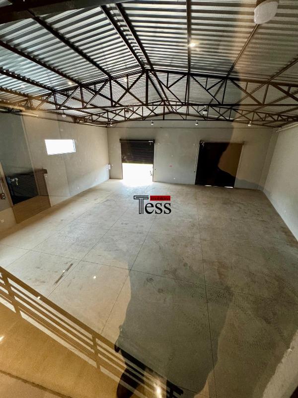 Loja / Salão / Ponto Comercial para aluguel, 330m² — foto 10 de 20