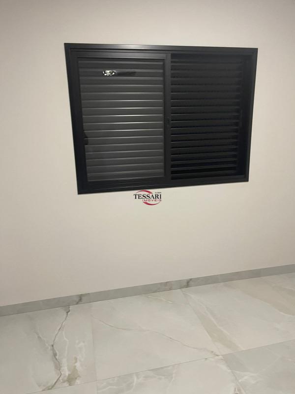 Casa de Condomínio com 3 quartos para aluguel, 280m² — foto 19 de 29