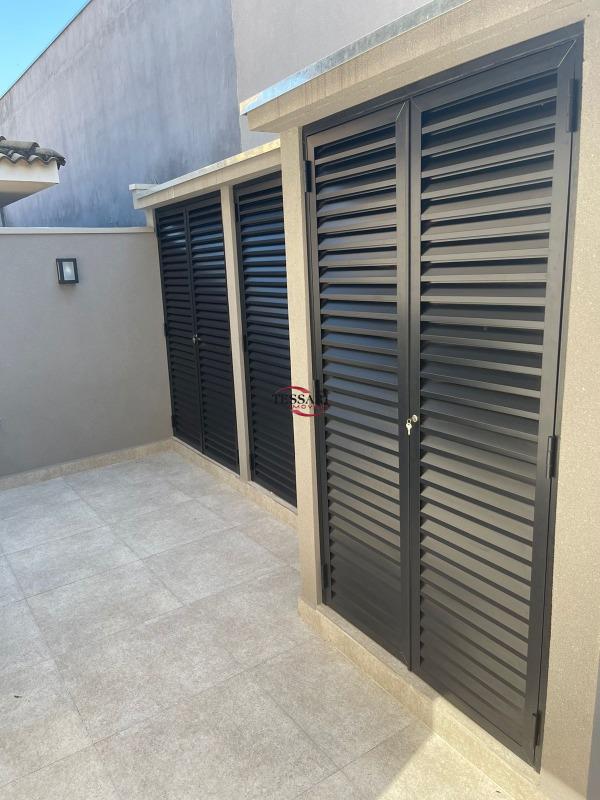 Casa de Condomínio com 3 quartos para aluguel, 280m² — foto 28 de 29