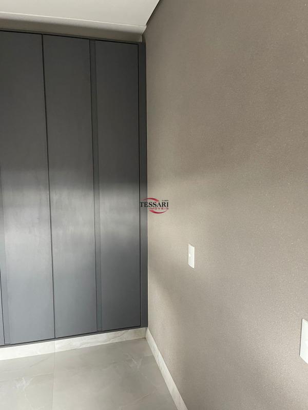 Casa de Condomínio com 3 quartos para aluguel, 280m² — foto 22 de 29