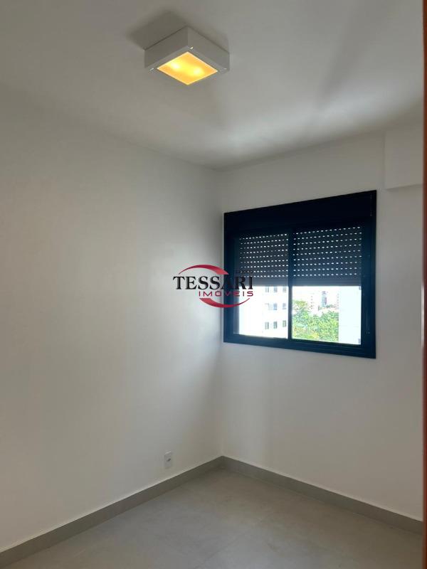 Apartamento com 3 quartos para aluguel, 68m² — foto 8 de 25