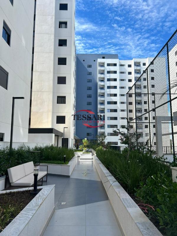 Apartamento com 3 quartos para aluguel, 68m² — foto 24 de 25