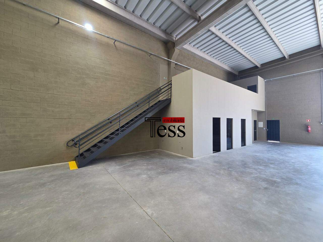 Loja / Salão / Ponto Comercial para aluguel, 616m² — foto 7 de 14