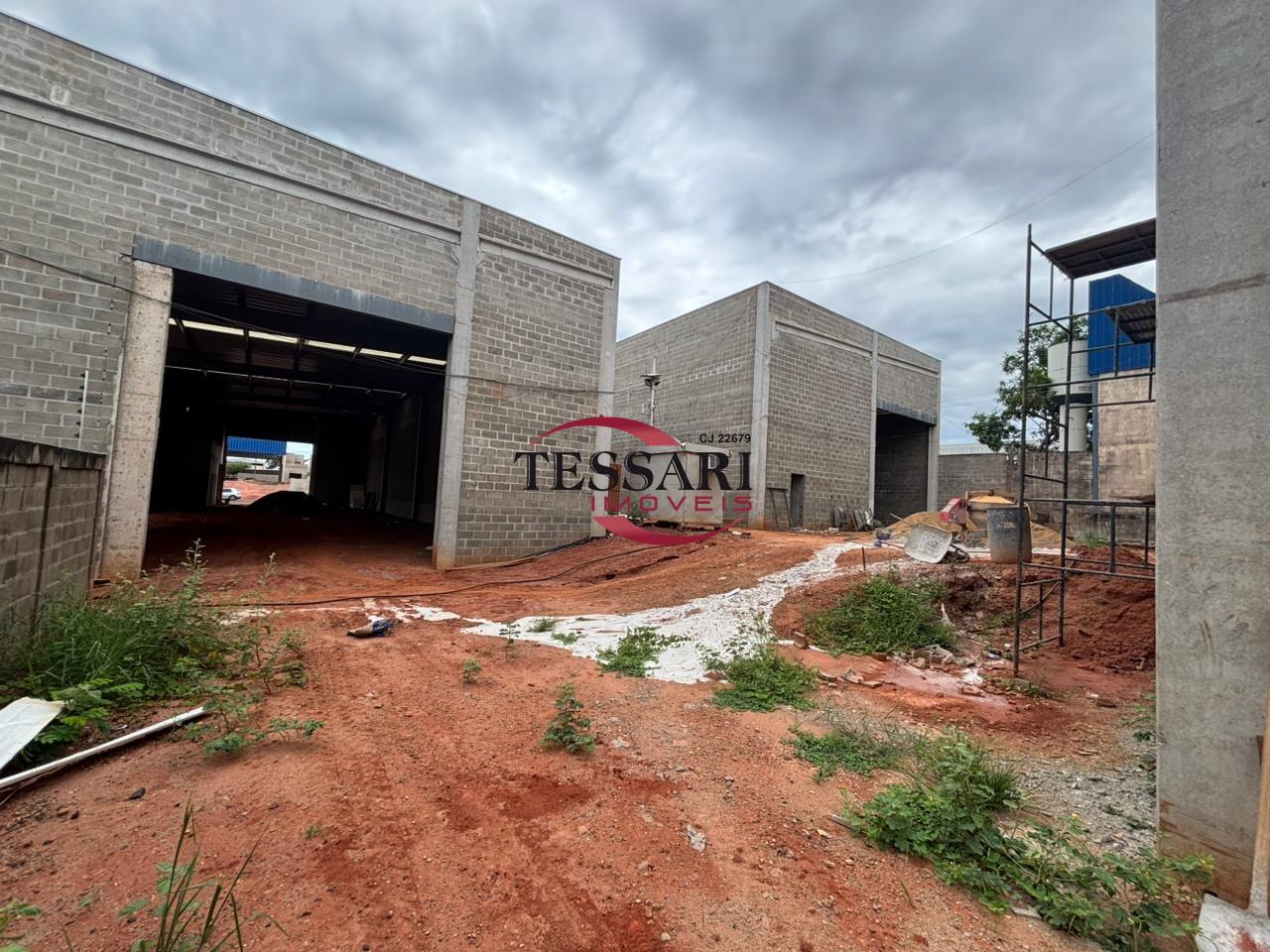 Loja / Salão / Ponto Comercial para aluguel, 1940m² — foto 3 de 30