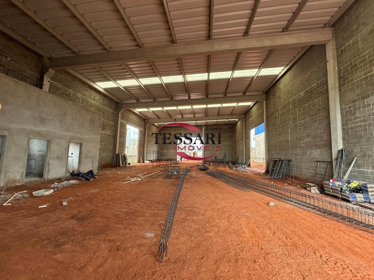 Loja / Salão / Ponto Comercial para aluguel, 1940m² — foto 24 de 30