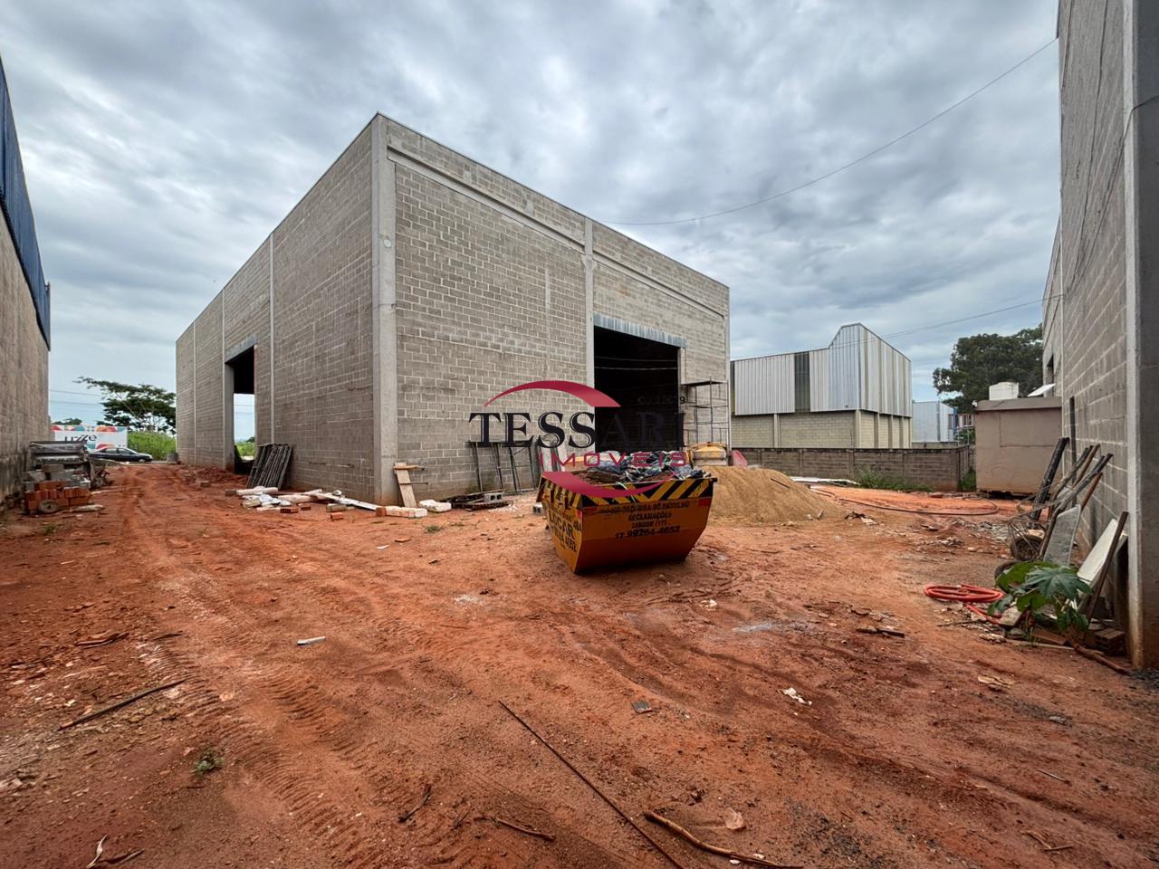 Loja / Salão / Ponto Comercial para aluguel, 1940m² — foto 21 de 30