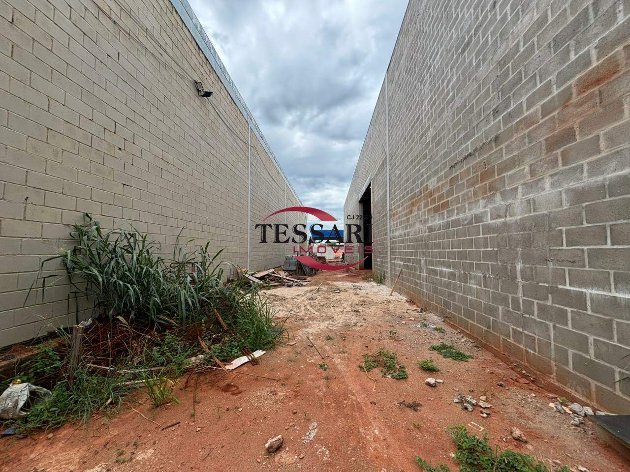 Loja / Salão / Ponto Comercial para aluguel, 1940m² — foto 16 de 30