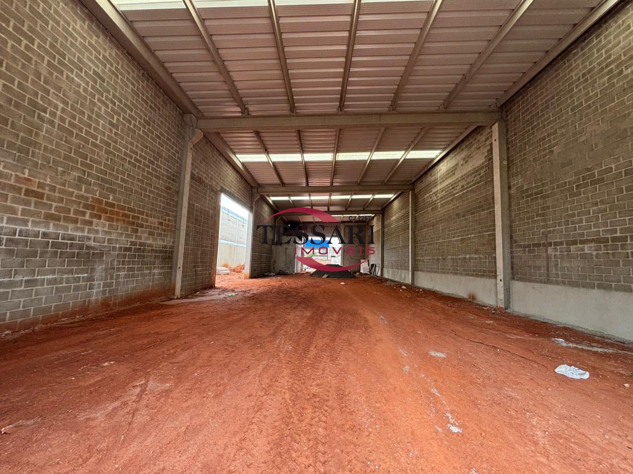 Loja / Salão / Ponto Comercial para aluguel, 1940m² — foto 15 de 30