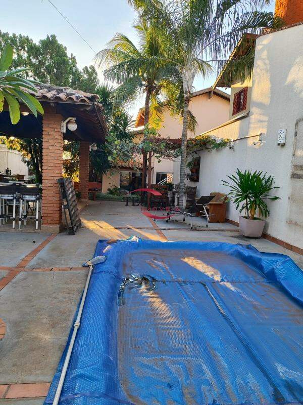 Casa com 4 quartos à venda, 403m² — foto 7 de 16