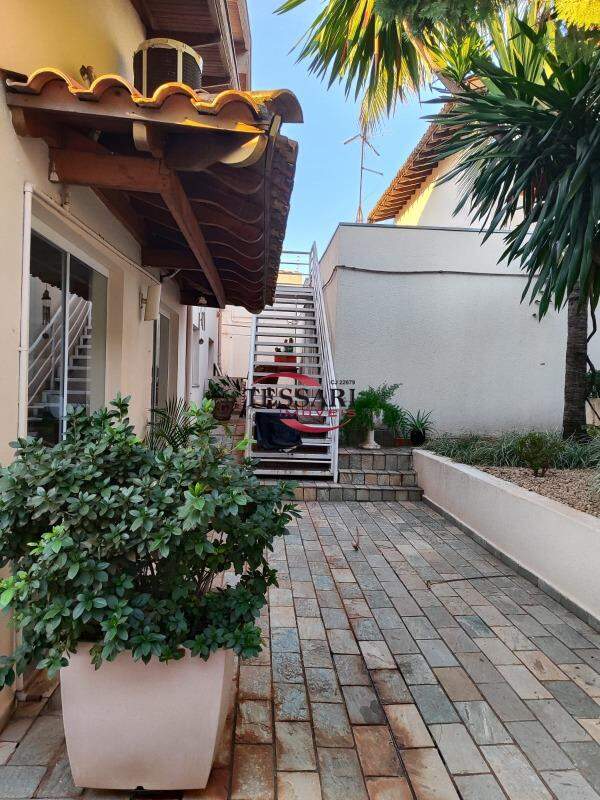 Casa com 4 quartos à venda, 403m² — foto 5 de 16