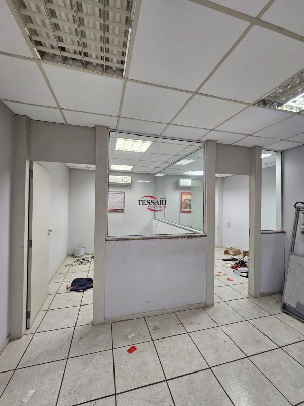 Loja / Salão / Ponto Comercial para aluguel, 880m² — foto 14 de 18