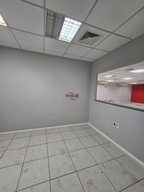 Loja / Salão / Ponto Comercial para aluguel, 880m² — foto 6 de 18