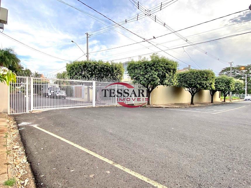 Casa com 4 quartos à venda, 262m² — foto 1 de 30
