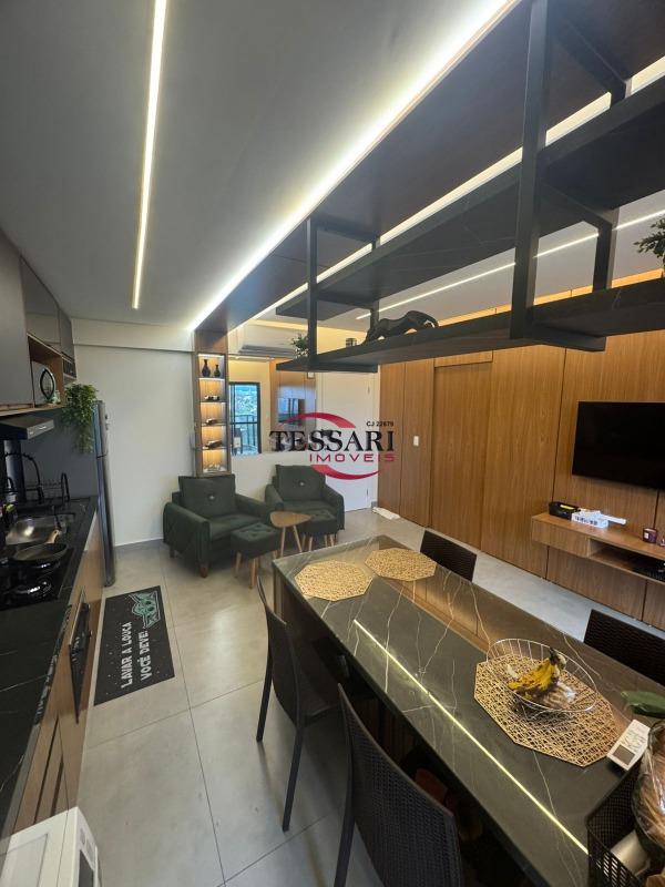 Apartamento com 2 quartos à venda, 71m² — foto 5 de 12