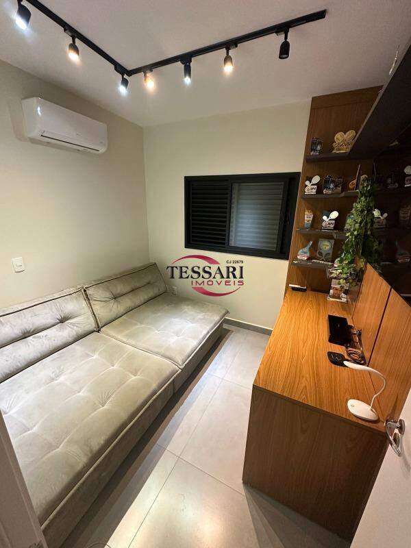 Apartamento com 2 quartos à venda, 71m² — foto 8 de 12