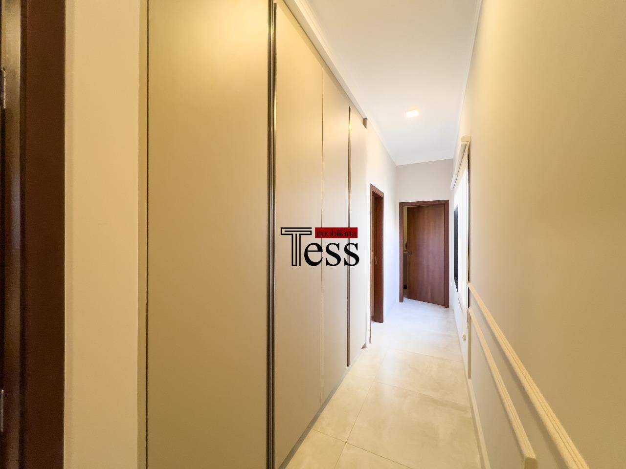 Casa de Condomínio com 3 quartos à venda, 250m² — foto 23 de 30