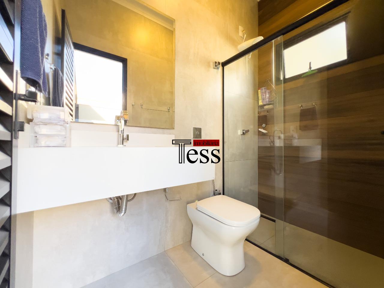 Casa de Condomínio com 3 quartos à venda, 250m² — foto 18 de 30