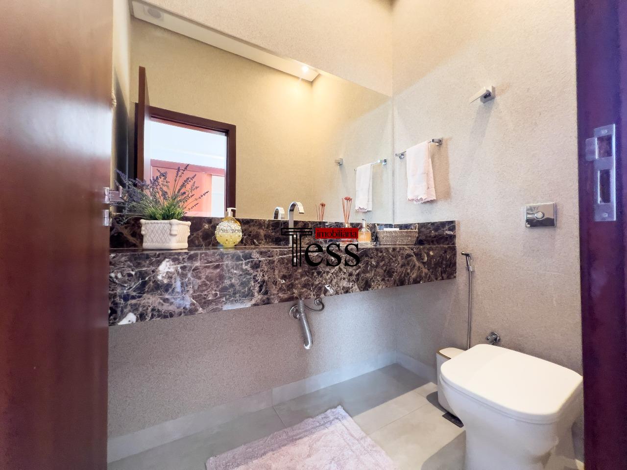 Casa de Condomínio com 3 quartos à venda, 250m² — foto 13 de 30