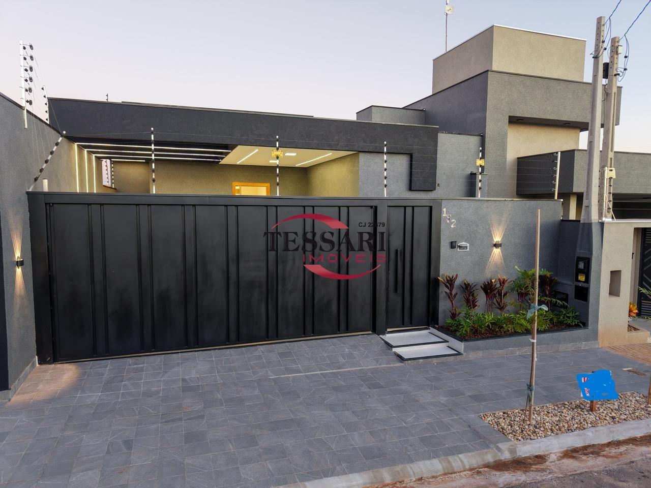 Casa com 3 quartos à venda, 123m² — foto 1 de 12