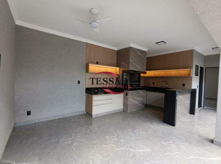 Casa com 3 quartos para aluguel, 256m² — foto 10 de 20