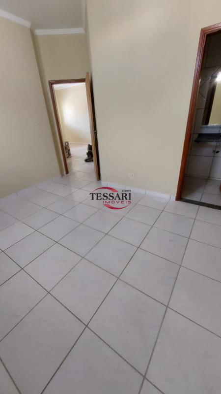 Casa com 3 quartos à venda, 99m² — foto 4 de 18