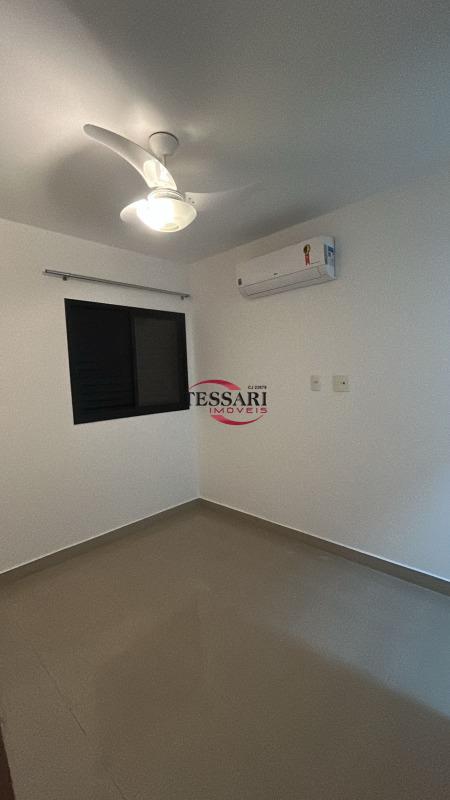 Apartamento com 2 quartos para aluguel, 72m² — foto 18 de 30