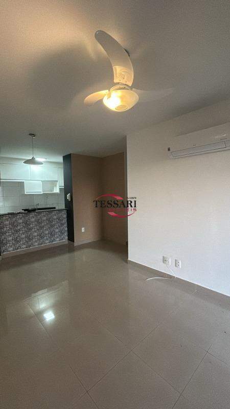 Apartamento com 2 quartos para aluguel, 72m² — foto 4 de 30
