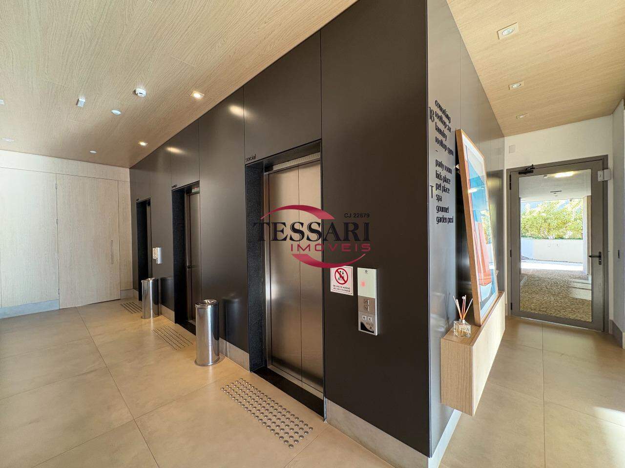 Apartamento com 2 quartos à venda, 68m² — foto 3 de 30