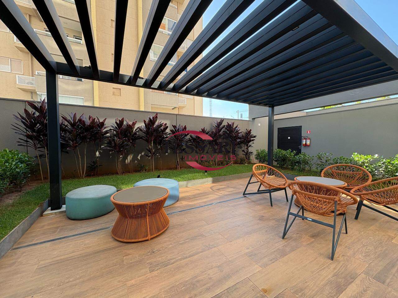 Apartamento com 2 quartos à venda, 67m² — foto 1 de 21