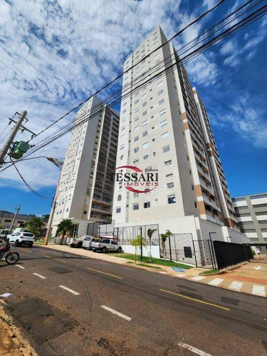 Apartamento com 2 quartos à venda, 77m² — foto 1 de 27