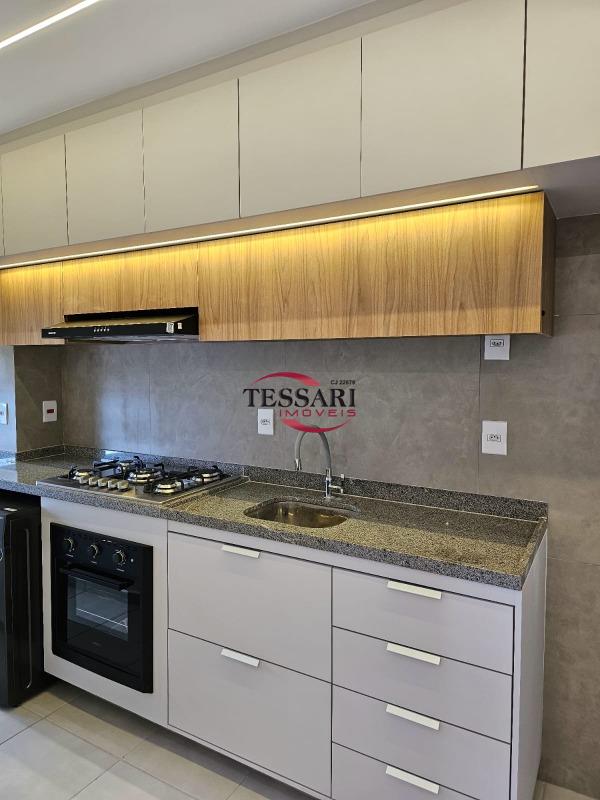 Apartamento com 2 quartos à venda, 77m² — foto 17 de 27