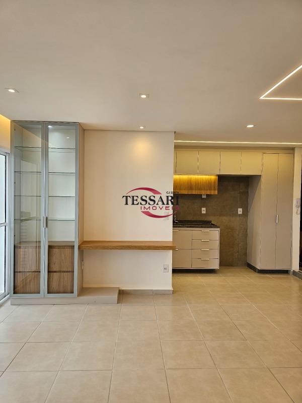 Apartamento com 2 quartos à venda, 77m² — foto 9 de 27