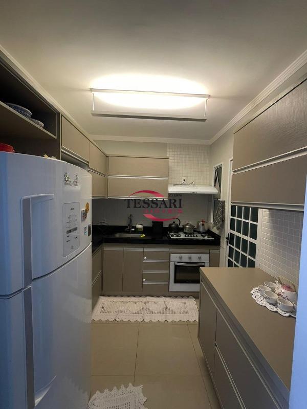 Casa de Condomínio com 3 quartos à venda, 154m² — foto 7 de 23