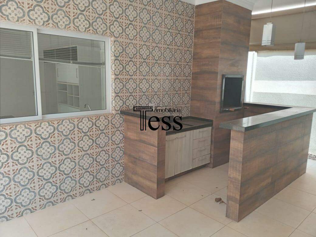 Casa de Condomínio com 3 quartos à venda, 175m² — foto 19 de 28