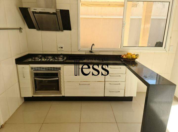Casa de Condomínio com 3 quartos à venda, 175m² — foto 7 de 28
