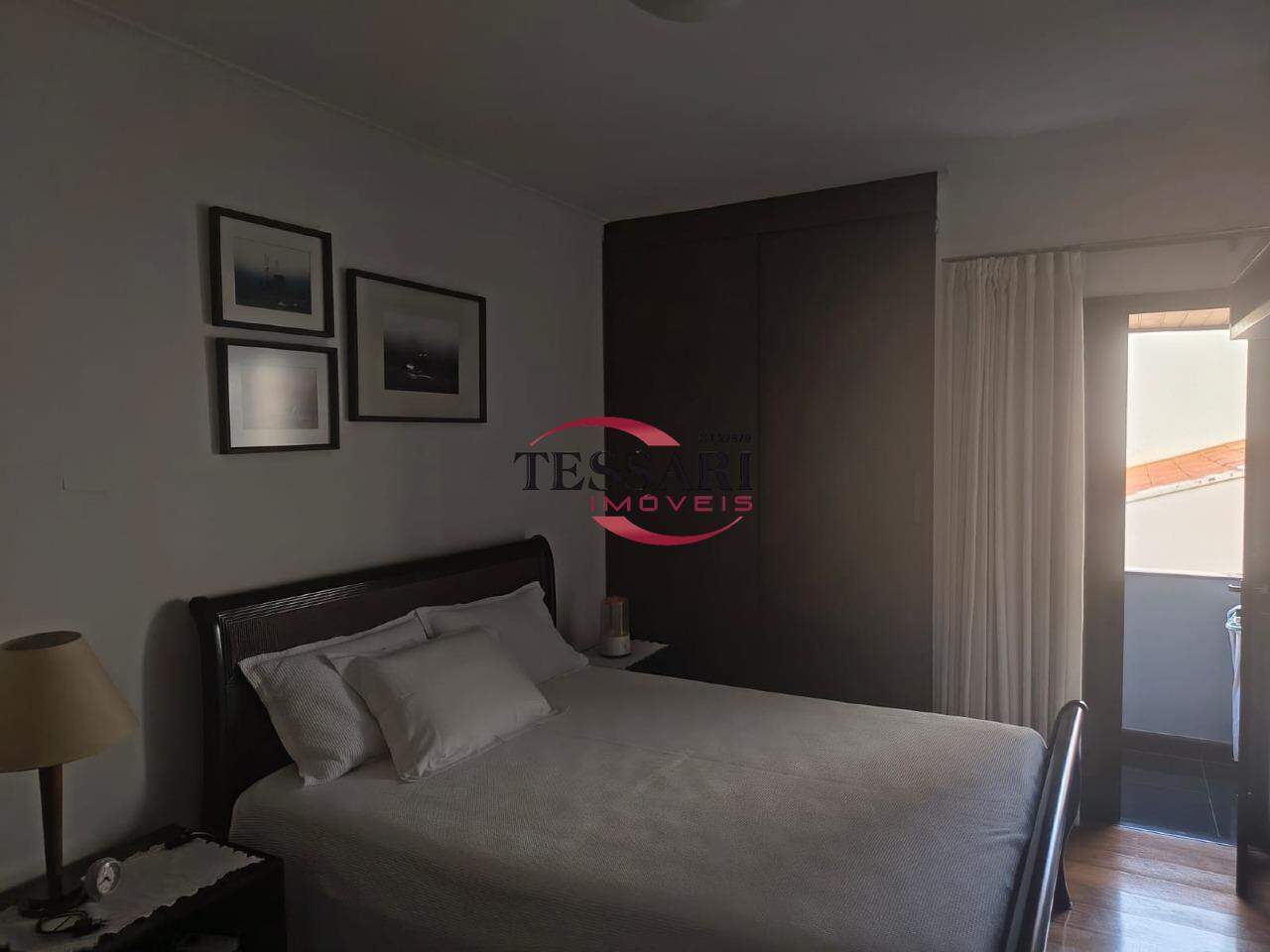 Casa com 3 quartos à venda, 397m² — foto 18 de 28