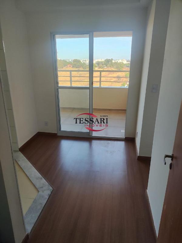 Apartamento com 2 quartos à venda, 107m² — foto 2 de 27