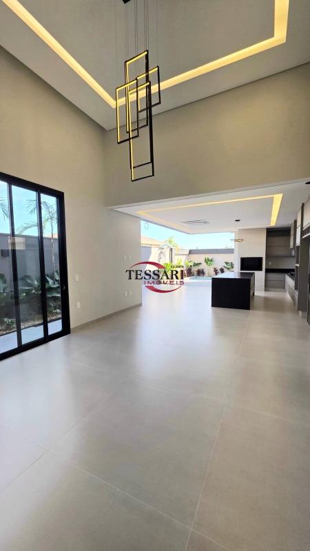 Casa de Condomínio com 3 quartos à venda, 260m² — foto 4 de 27