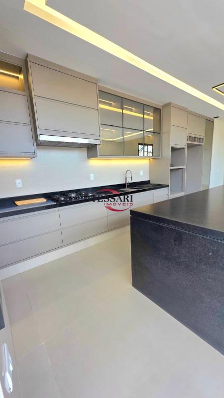 Casa de Condomínio com 3 quartos à venda, 260m² — foto 10 de 27