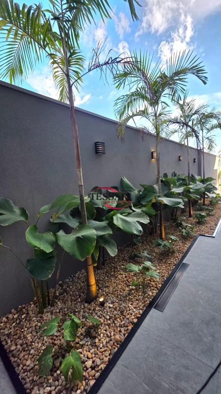 Casa de Condomínio com 3 quartos à venda, 260m² — foto 25 de 27