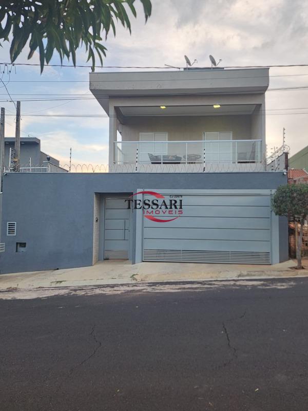 Sobrado com 3 quartos à venda, 169m² — foto 1 de 21