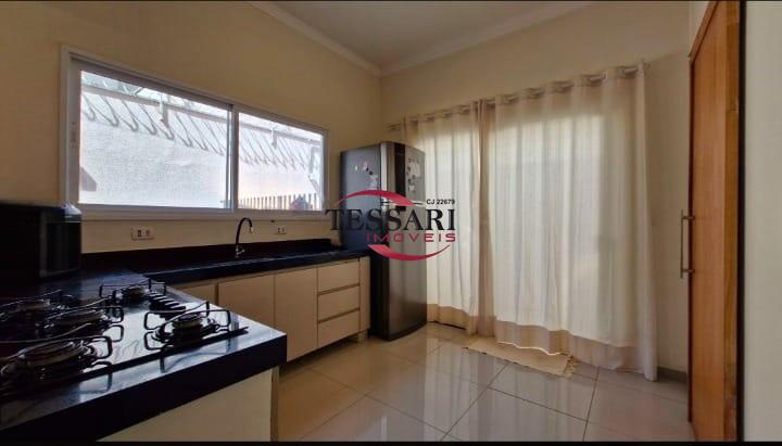 Sobrado com 3 quartos à venda, 169m² — foto 13 de 21