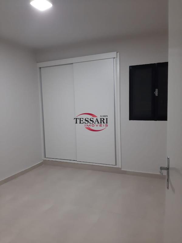 Apartamento com 3 quartos para aluguel, 82m² — foto 17 de 20