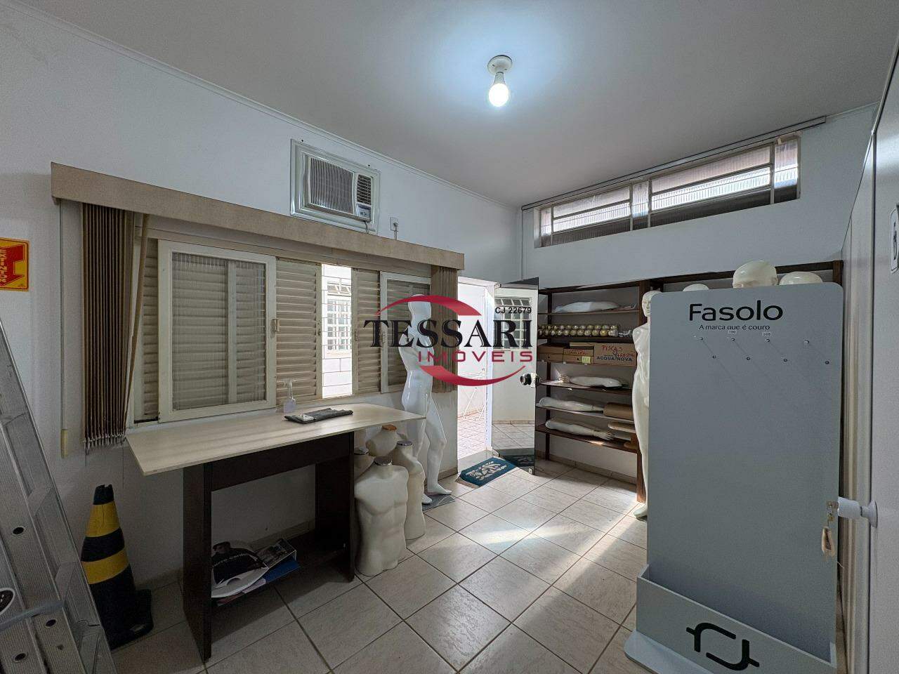 Imóvel Comercial à venda, 213m² — foto 13 de 26
