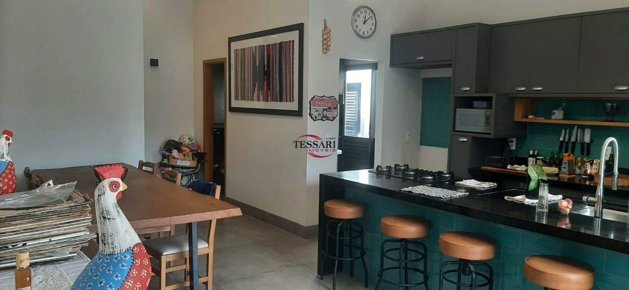 Casa de Condomínio com 4 quartos à venda, 200m² — foto 8 de 30