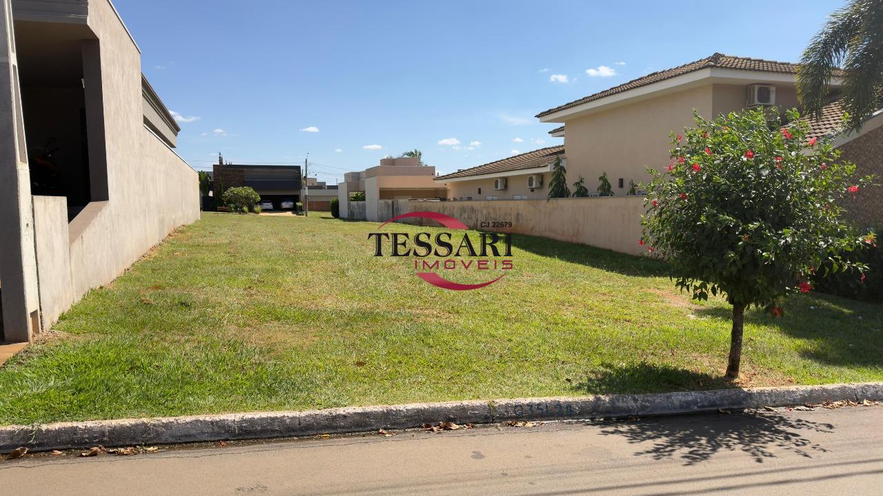 Terreno / Lote / Condomínio à venda, 400m² — foto 1 de 3