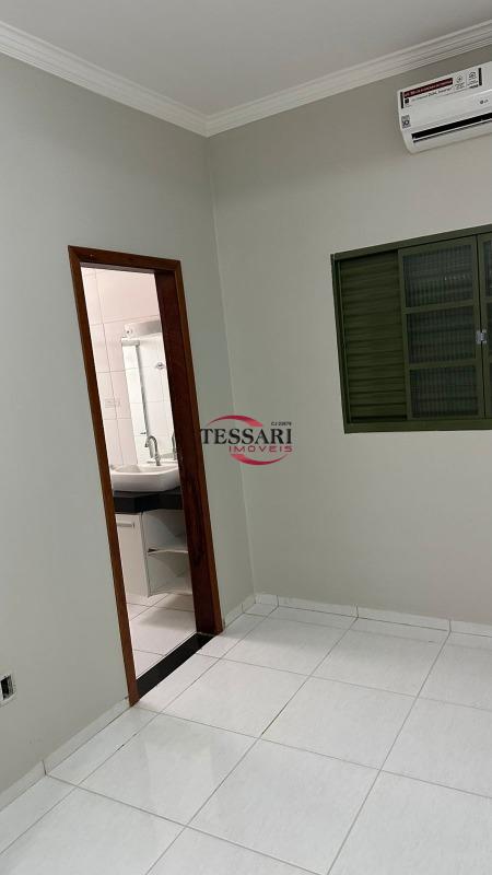Casa com 3 quartos à venda, 160m² — foto 13 de 25